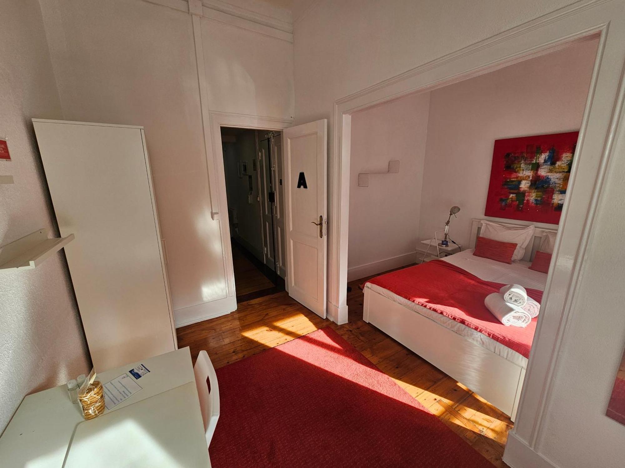 Almirante GuestHouse Lisboa Værelse billede